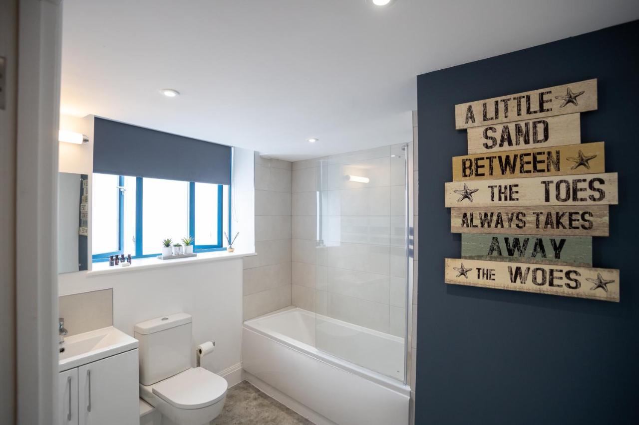 Elegant Fresh Spacious Two Bed Apartment - Juliet Balcony - Sea, Marina, Harbour Views, English Riviera Clock Tower Torquay Exterior foto