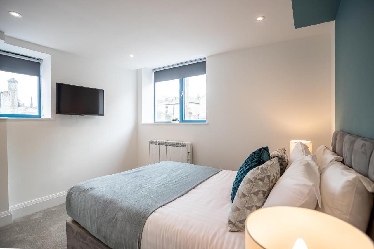 Elegant Fresh Spacious Two Bed Apartment - Juliet Balcony - Sea, Marina, Harbour Views, English Riviera Clock Tower Torquay Exterior foto